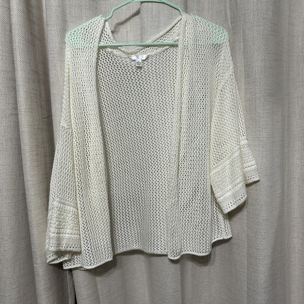 White Sweater - Picture 3 of 3